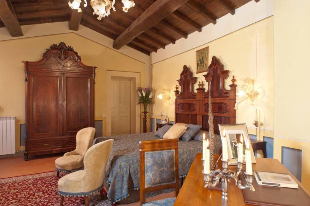 Villa Liz Tuscany, Private Pool, Hot Tub, Property Fenced, Pets Allowed Poppi Luaran gambar