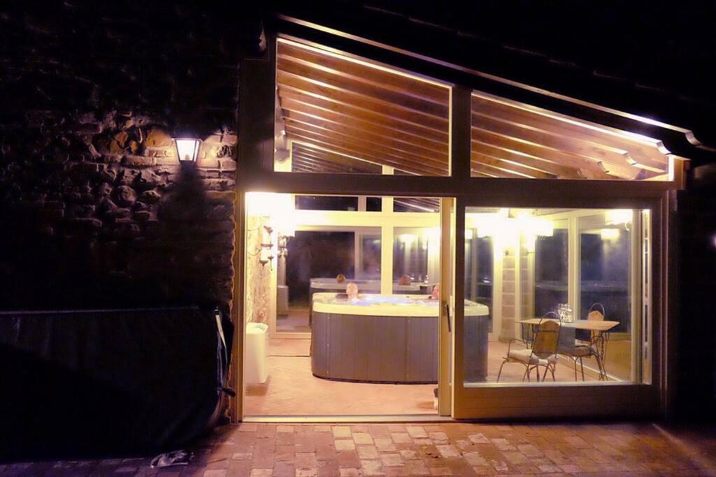 Villa Liz Tuscany, Private Pool, Hot Tub, Property Fenced, Pets Allowed Poppi Luaran gambar
